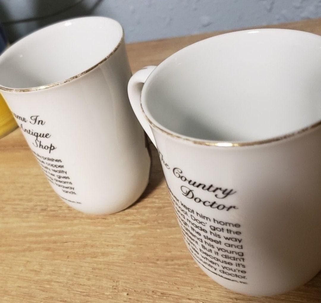 Vintage Rockwell mug 4 piece set