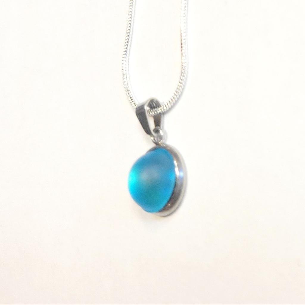 Sea Blue crystal Sea Glass rhinestone 925 stamped sterling silver necklace
