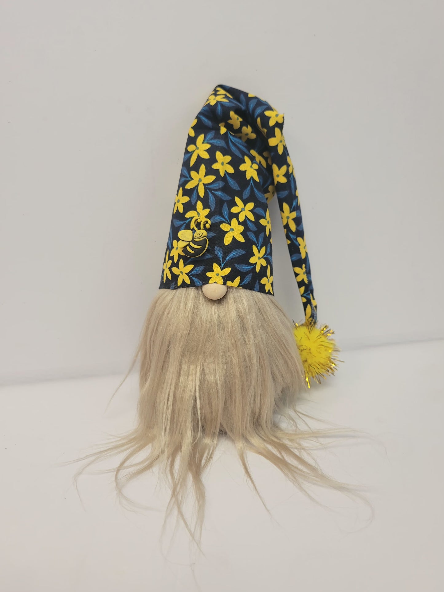 Yellow daisy & bumble bee gnome shelf sitter table decor centerpiece