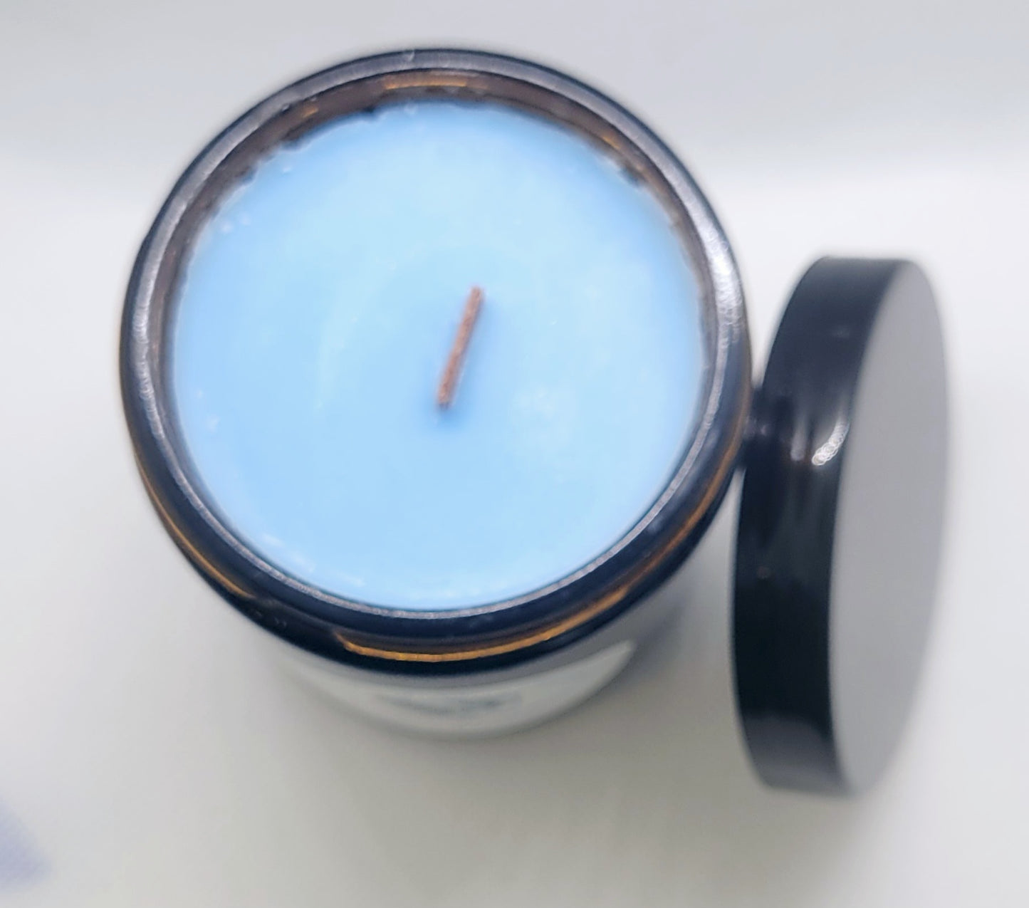 Artisan 8 oz Vegan Soy Candle with crackling wood wick| Sea Salt & Coastal Breeze | Tidal Whisper