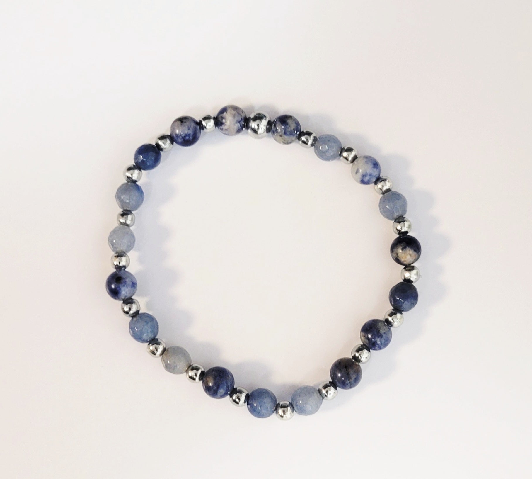 Sodalite 6mm dainty beaded bracelet 